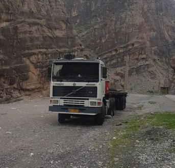 کامیون ۲۰ کشنده ولوو F 12 - 0