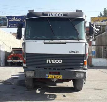 کامیون ۲۰ کشنده ایویکو ۳۳۰ - 0