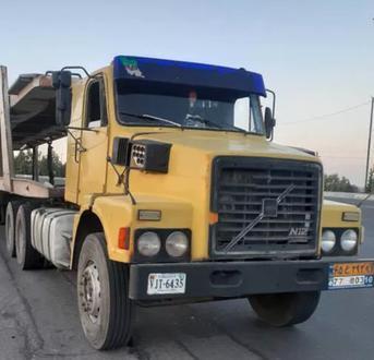 کامیون ۲۰ کشنده ولوو N10 - 0