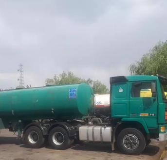 کامیون ۲۰ کشنده ولوو F 12 - 0