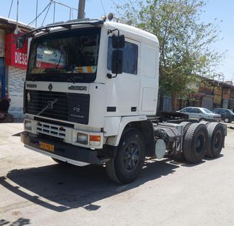 کامیون ۲۰ کشنده ولوو F 12 - 0