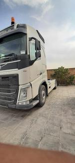 کامیون ۲۰ کشنده ولوو FH540 - 2