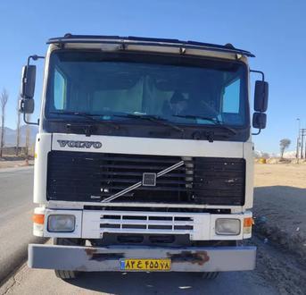 کامیون ۲۰ کشنده ولوو F 12 - 0