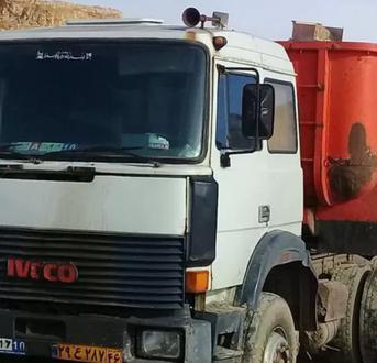 کامیون ۲۰ کشنده ایویکو ۳۳۰ - 0