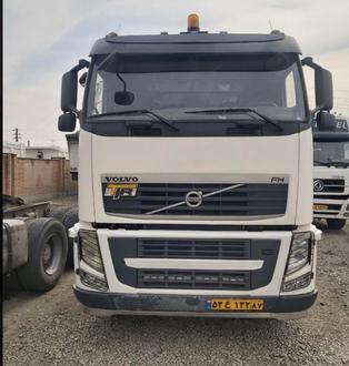 کامیون ۲۰ کشنده ولوو FH 440 - 0