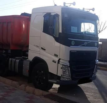 کامیون ۲۰ کشنده ولوو FH 460 - 0