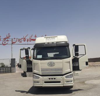 کامیون ۲۰ کشنده فاو تک محور - 0