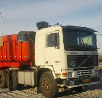 کامیون ۲۰ کشنده ولوو F 12 - 0