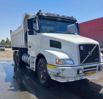 کامیون ۲۰ کامیون ولوو NH12 - 0