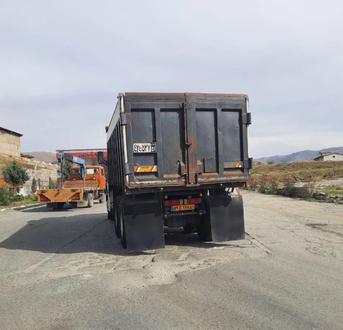 کامیون ۲۰ کامیون ولوو NH12 - 1