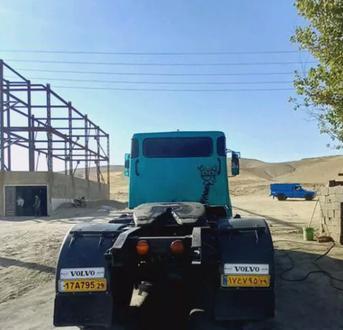 کامیون ۲۰ کشنده ولوو N10 - 1