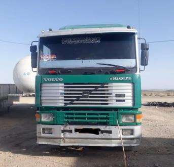 کامیون ۲۰ کشنده ولوو F 12 - 0