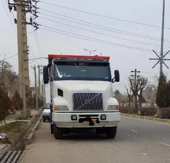 کامیون ۲۰ کشنده ولوو NH12 - 0