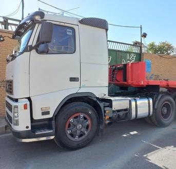 کامیون ۲۰ کشنده ولوو FH 440 - 0