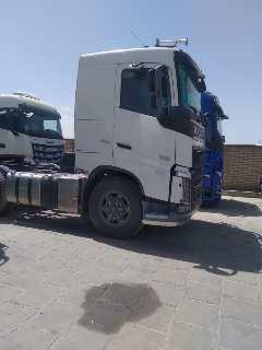 کشنده ولوو FH 460 در کامیون ۲۰