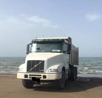 کامیون ۲۰ کامیون ولوو NH12 - 0
