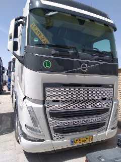 کشنده ولوو FH 500 در کامیون ۲۰
