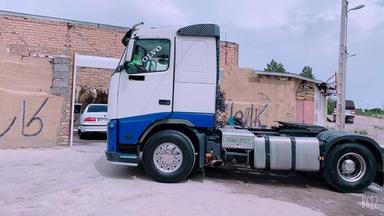 کامیون ۲۰ کشنده ولوو FH 440 - 2